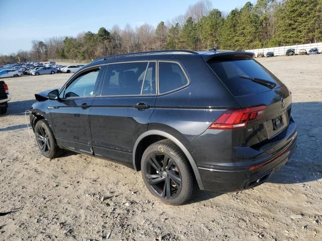 2023 Volkswagen Tiguan SE R-LINE Black