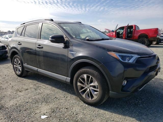 2018 Toyota Rav4 HV LE