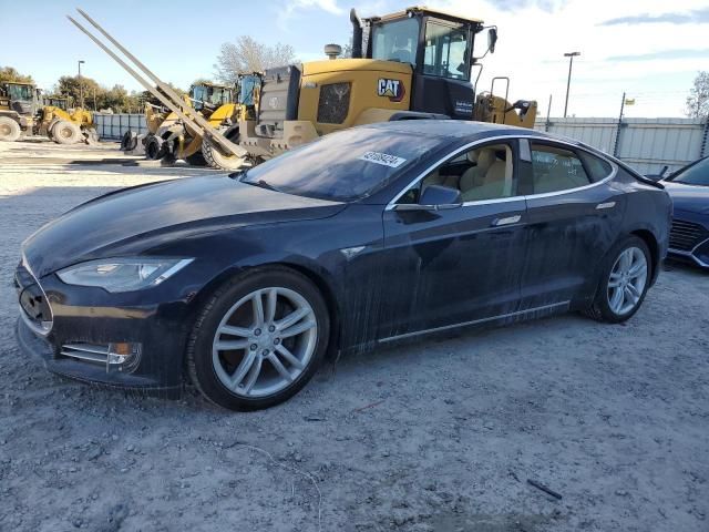 2015 Tesla Model S 70D