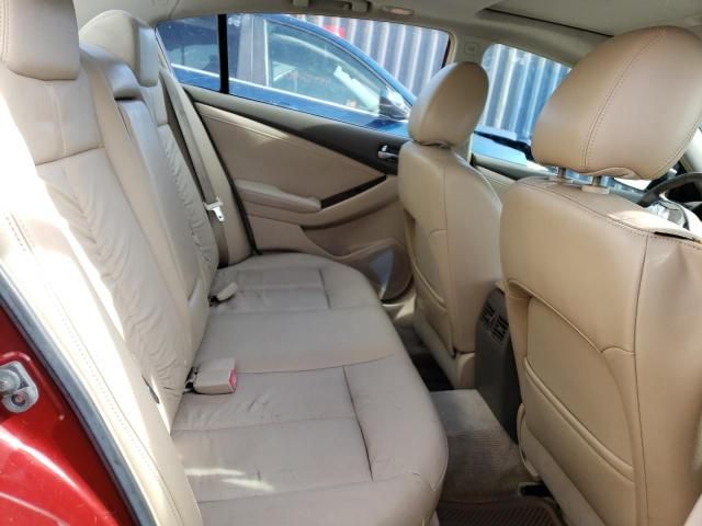 2010 Nissan Altima Base