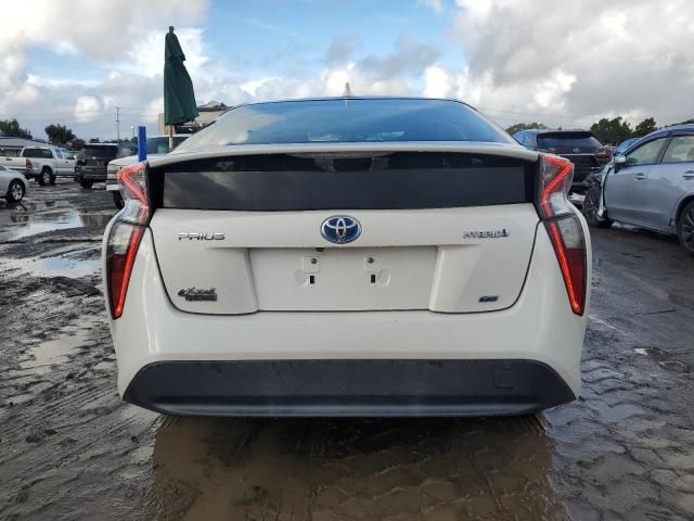 2016 Toyota Prius