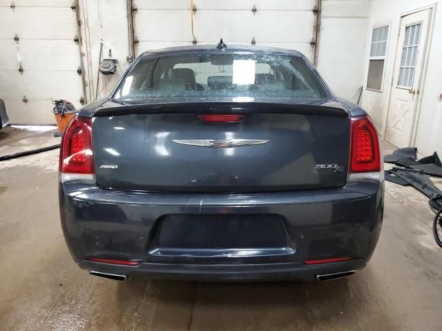 2018 Chrysler 300 S