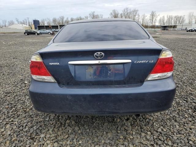 2005 Toyota Camry LE