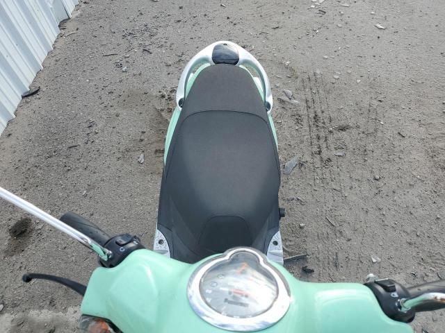 2012 Genuine Scooter Co. Buddy 125