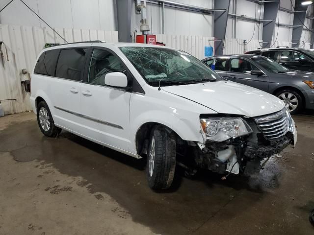 2013 Chrysler Town & Country Touring