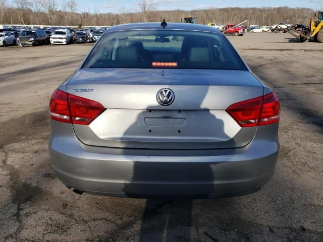 2014 Volkswagen Passat S