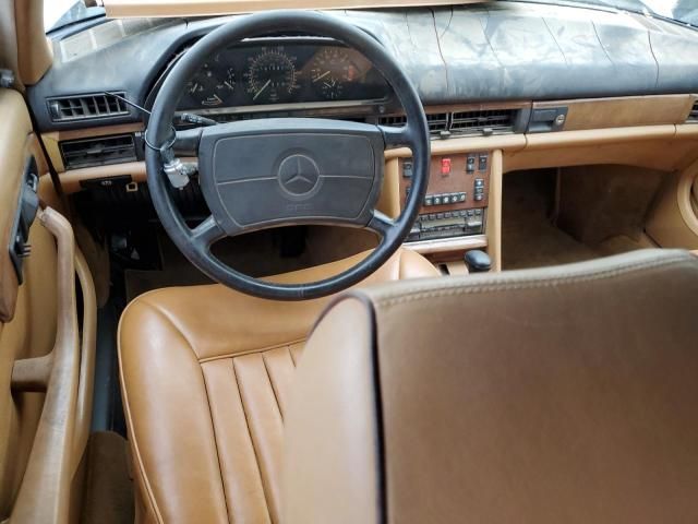 1987 Mercedes-Benz 560 SEL