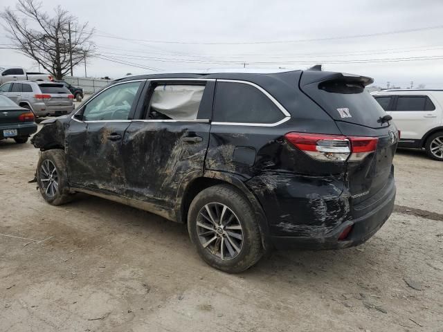 2019 Toyota Highlander SE