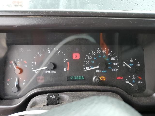 2000 Jeep Wrangler / TJ Sport