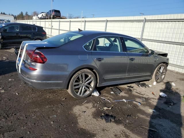 2017 Volkswagen Passat R-Line