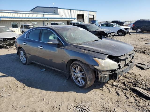 2010 Nissan Maxima S