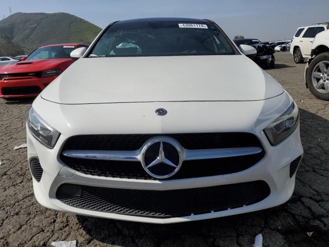 2019 Mercedes-Benz A 220