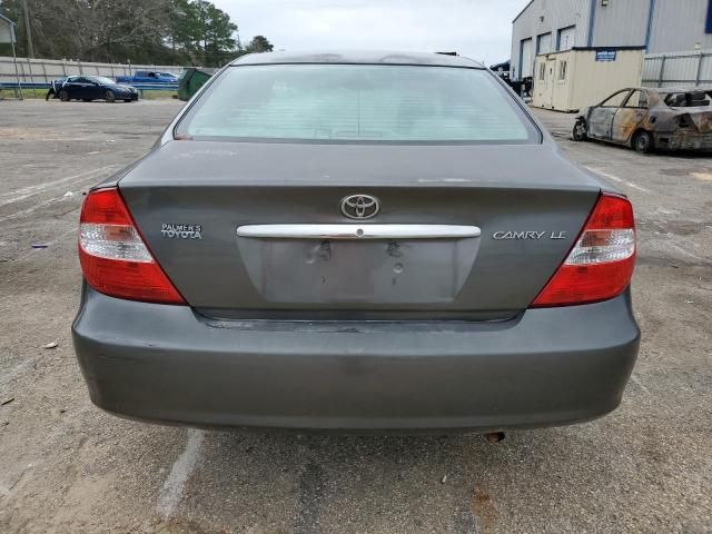 2004 Toyota Camry LE