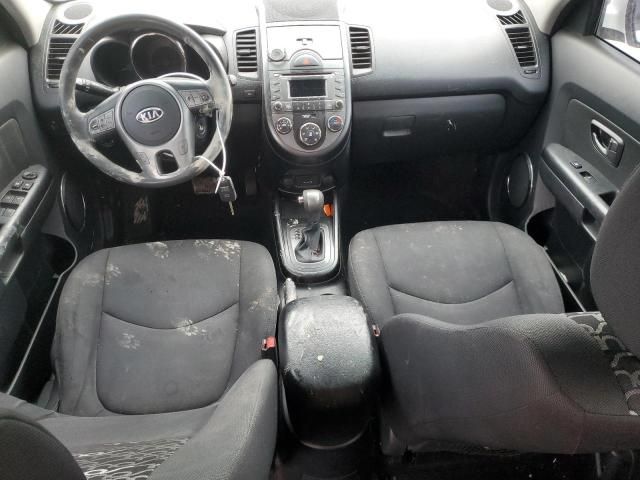 2011 KIA Soul +