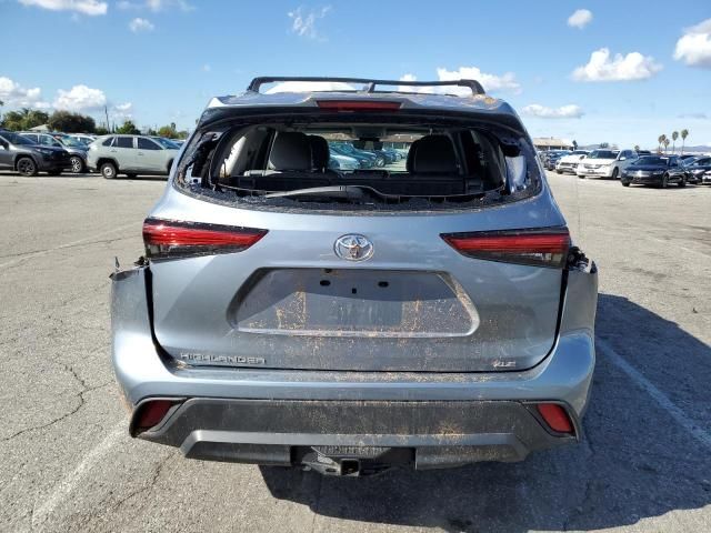 2022 Toyota Highlander XLE