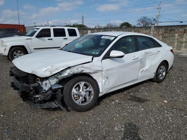 2021 Hyundai Elantra SE