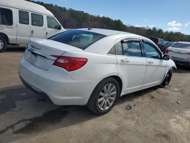 2013 Chrysler 200 Touring