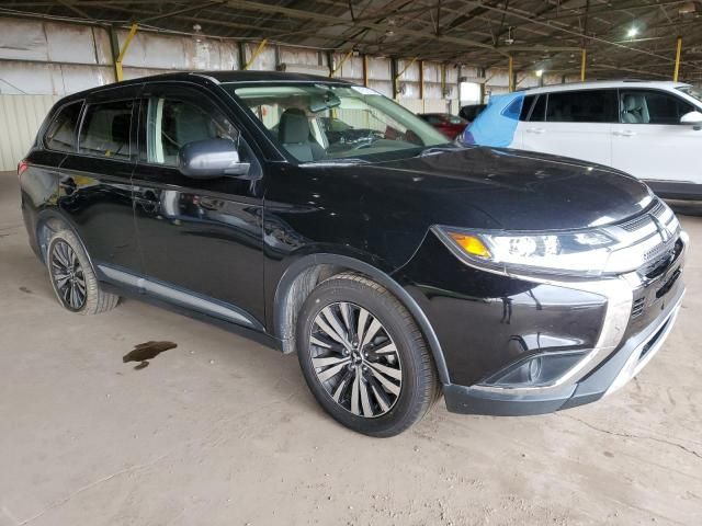 2019 Mitsubishi Outlander ES