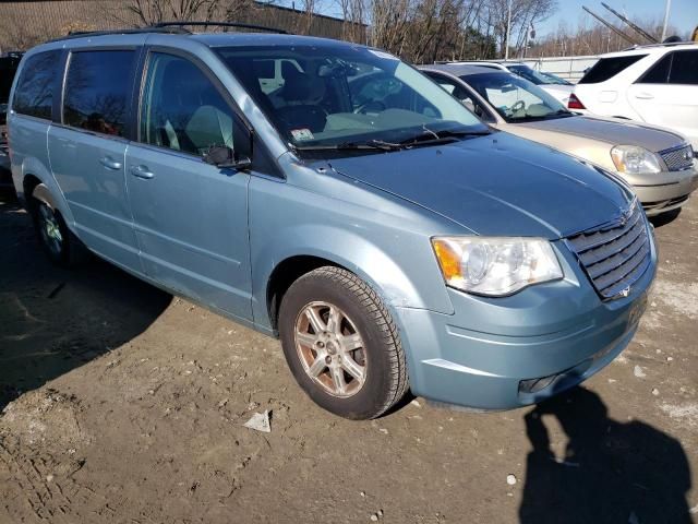 2008 Chrysler Town & Country Touring