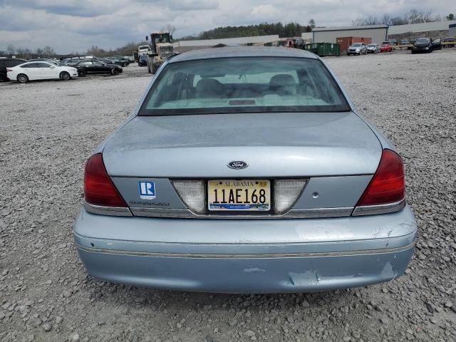 2004 Ford Crown Victoria LX