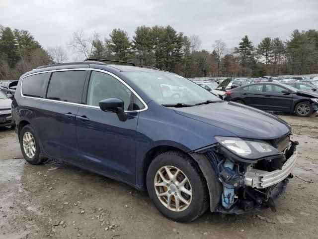 2020 Chrysler Voyager LXI