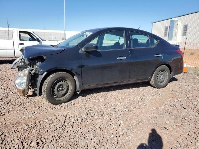 2015 Nissan Versa S