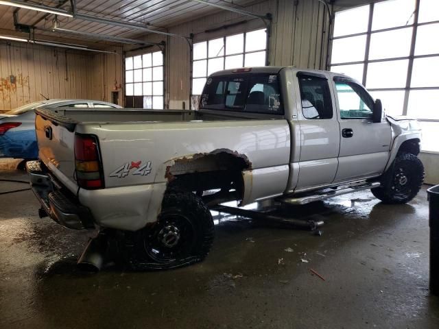 2004 GMC Sierra K2500 Heavy Duty