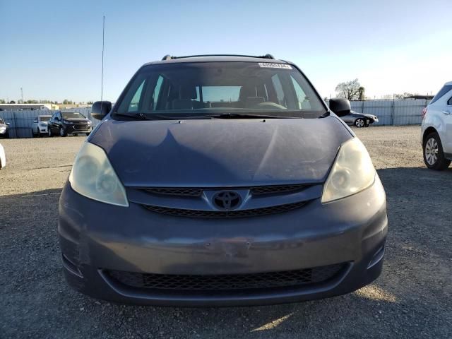 2006 Toyota Sienna CE