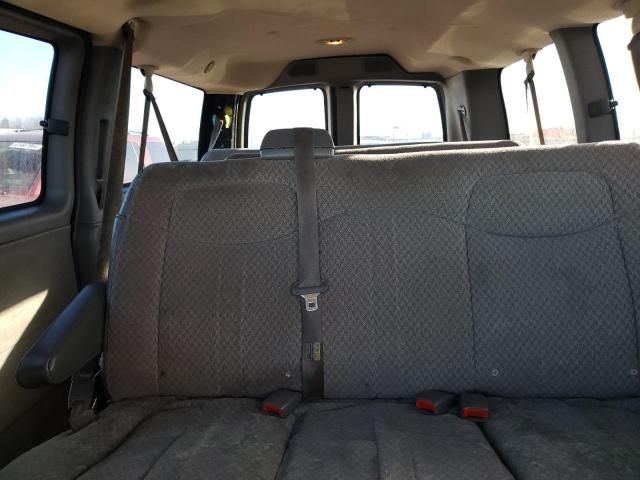 2004 Chevrolet Express G3500