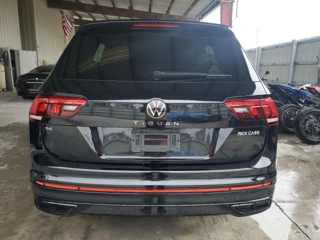 2022 Volkswagen Tiguan SE R-LINE Black