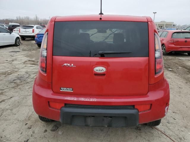 2010 KIA Soul +