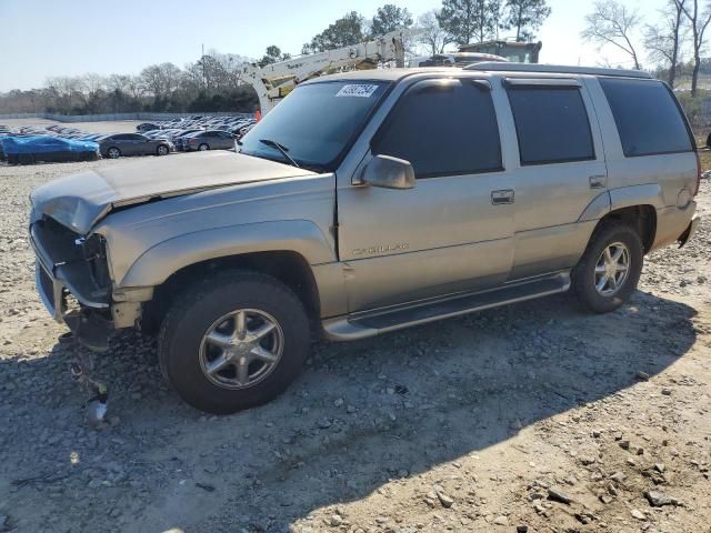 2000 Cadillac Escalade Luxury