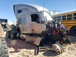 Vehiculos salvage en venta de Copart Albuquerque, NM: 2023 Kenworth Construction T680