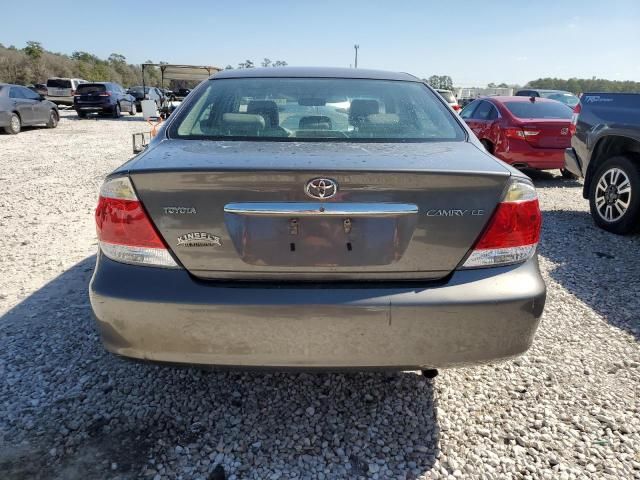 2005 Toyota Camry LE