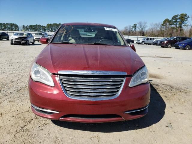 2013 Chrysler 200 Touring