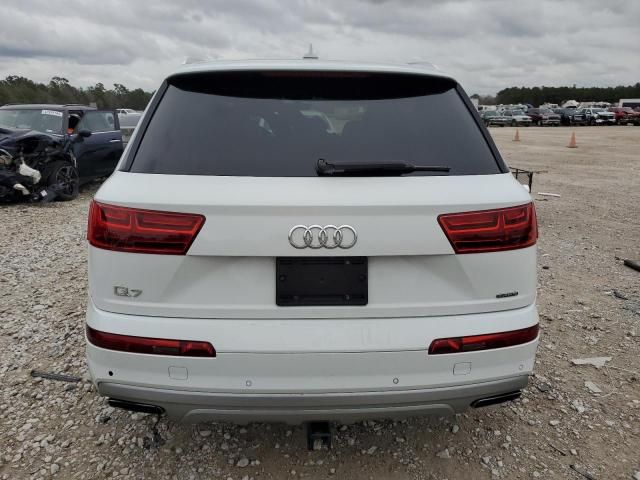 2017 Audi Q7 Premium Plus