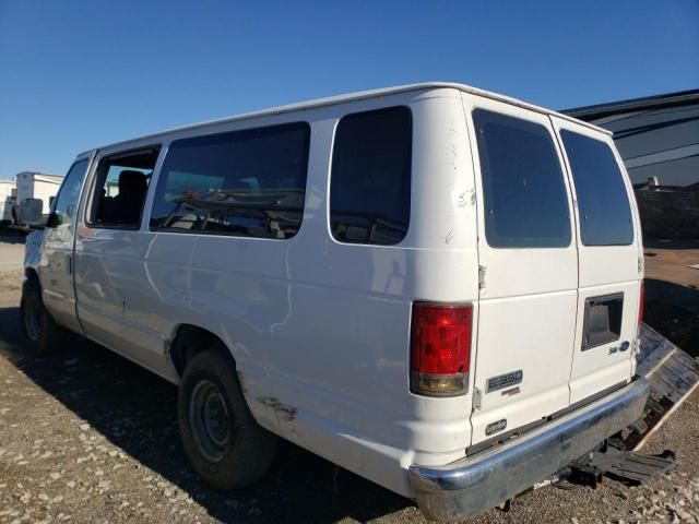 2013 Ford Econoline E350 Super Duty Wagon