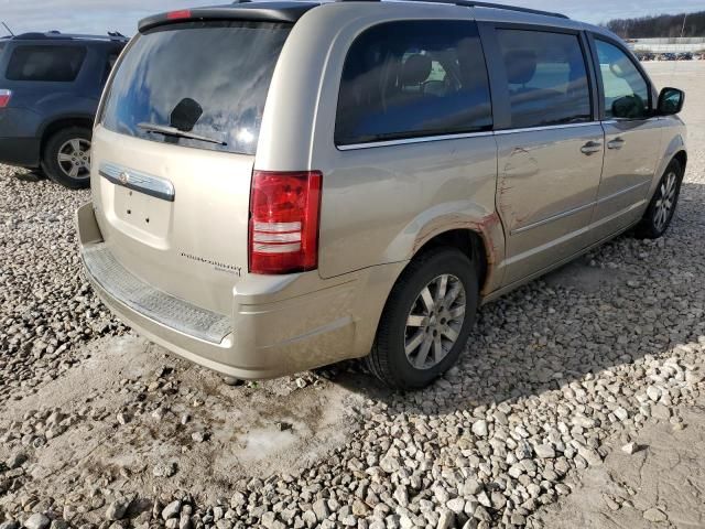 2009 Chrysler Town & Country Touring