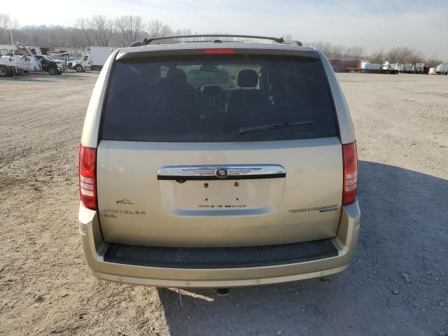 2010 Chrysler Town & Country Touring Plus