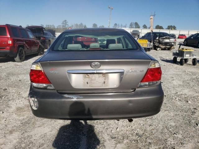 2005 Toyota Camry LE