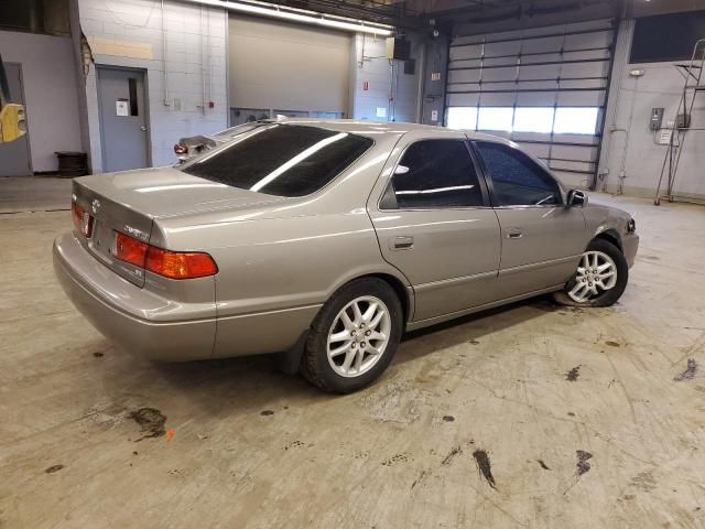 2000 Toyota Camry LE