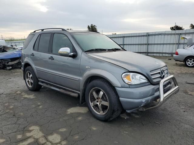 1998 Mercedes-Benz ML 320