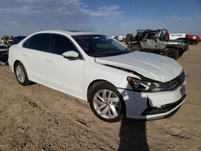 2018 Volkswagen Passat SE