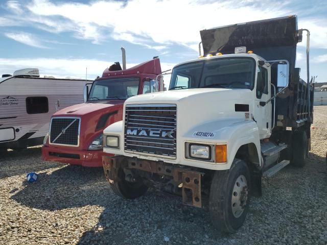 2007 Mack 600 CHN600