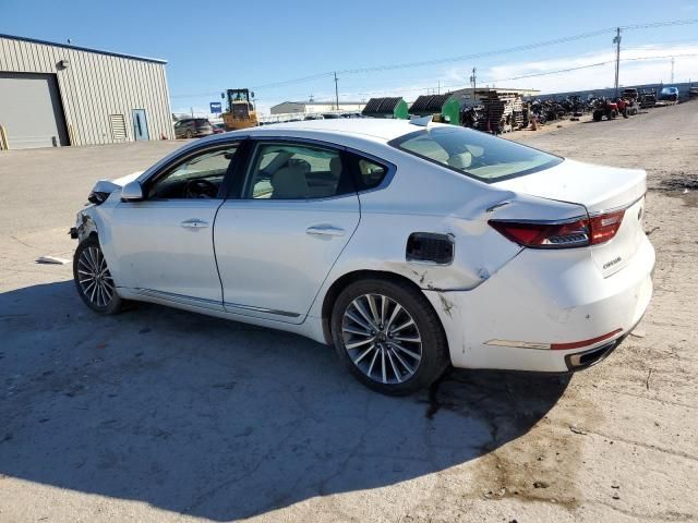 2017 KIA Cadenza Premium