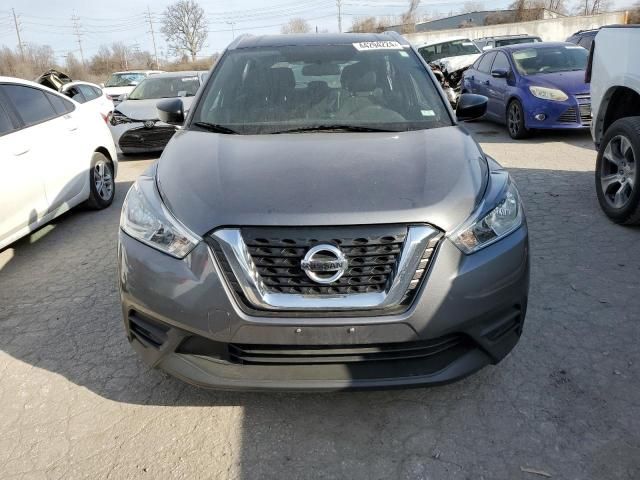 2019 Nissan Kicks S