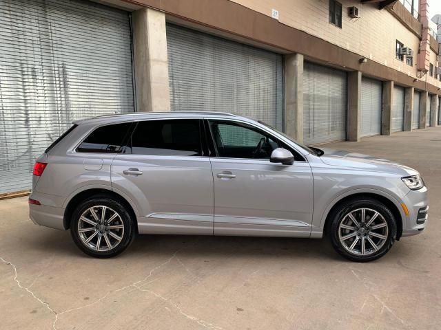 2018 Audi Q7 Premium Plus