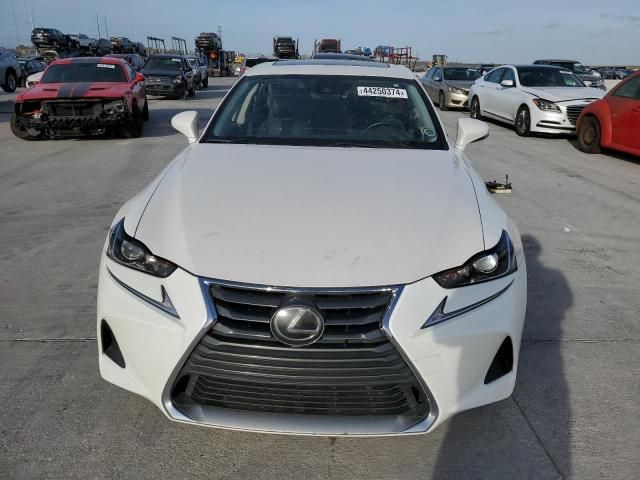 2018 Lexus IS 300