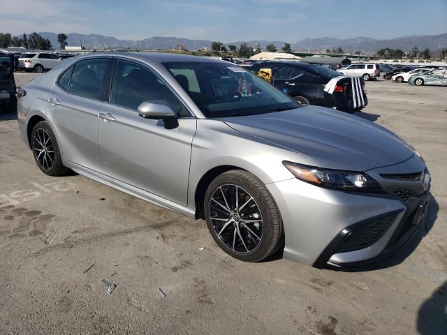 2021 Toyota Camry SE