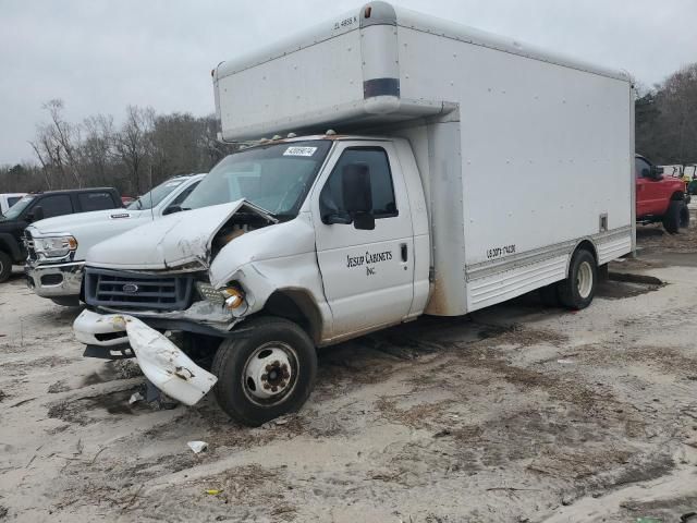 2006 Ford Econoline E450 Super Duty Cutaway Van